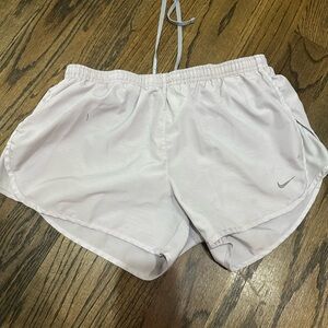 Nike lavender Athletic Shorts Lightweight Breathable
